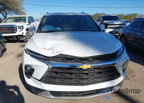 2024 Chevrolet Blazer Fwd 2Lt from USA, damaged, VIN 3GNKBCR43RS165659